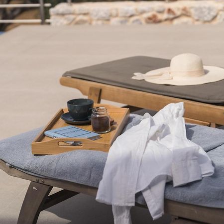Oinolithos Luxury Villas Kalamaki Екстериор снимка