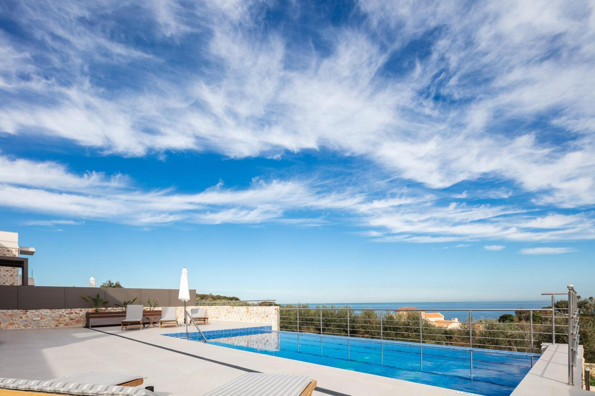 Oinolithos Luxury Villas Kalamaki Екстериор снимка