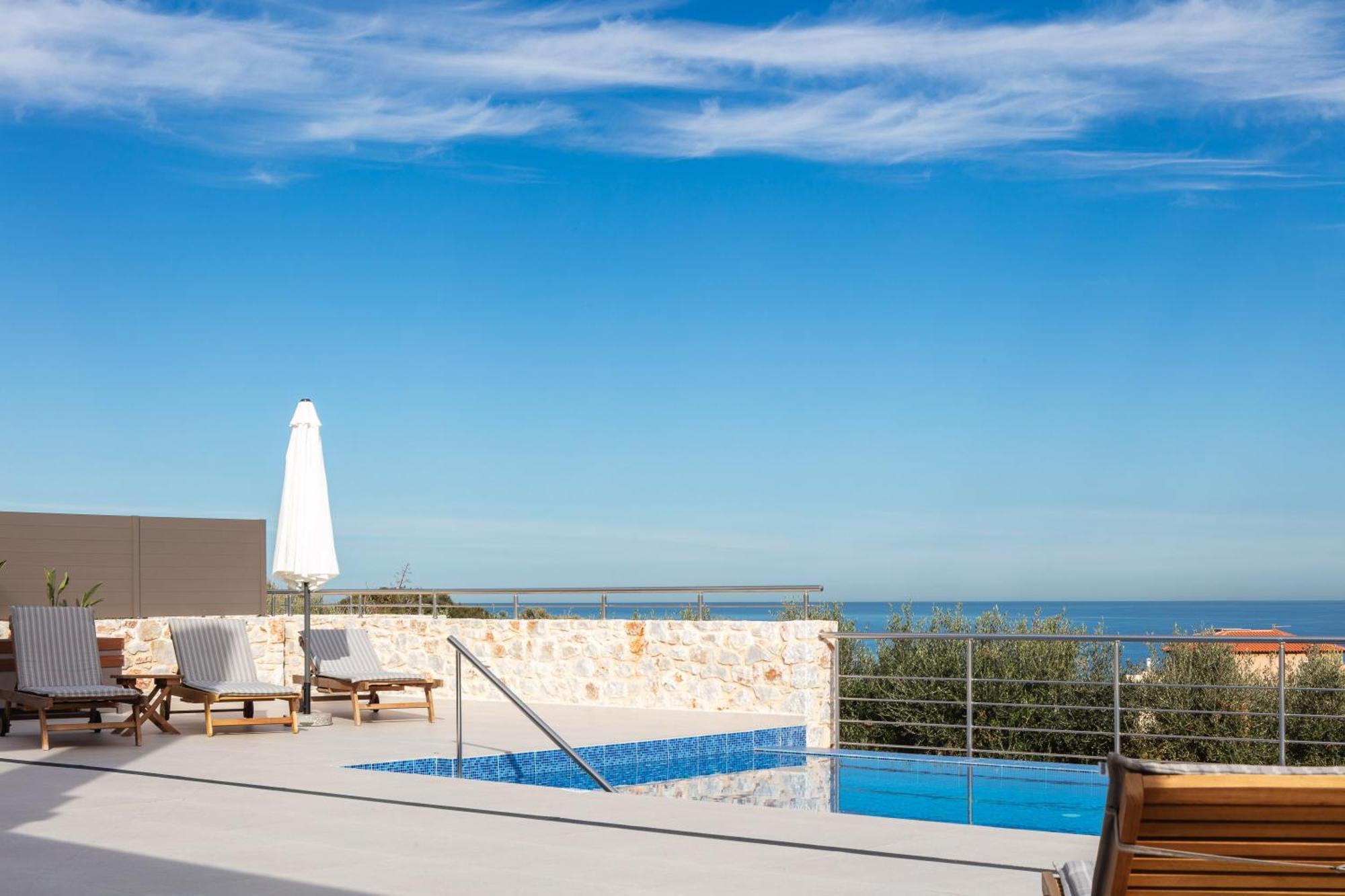 Oinolithos Luxury Villas Kalamaki Екстериор снимка