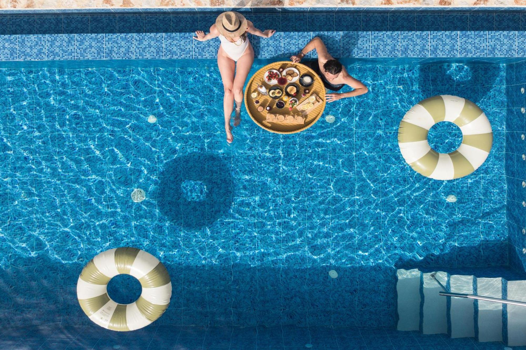 Oinolithos Luxury Villas Kalamaki Екстериор снимка